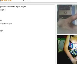 Buena perra videos porno en audio español universitaria montando a su amiga