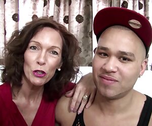 Feliz y caliente sexo familiar con madre madura lesbianas videos en español